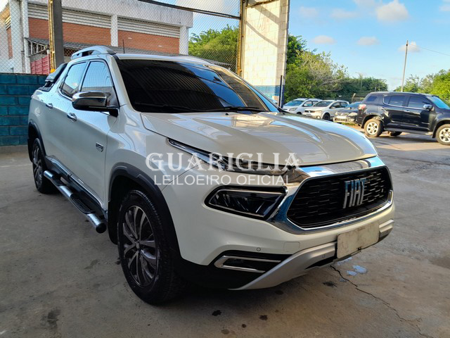 FIAT TORO 2.0 16V TURBO DIESEL RANCH AT9 4X4 2023