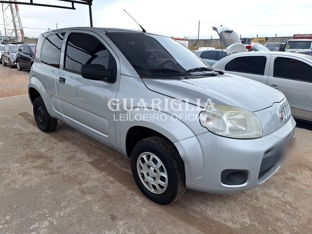FIAT UNO 1.0 EVO VIVACE 8V FLEX 2P MANUAL 2014
